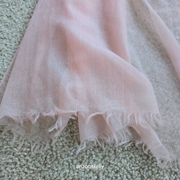 NWOT Ovcio Featherlight Cashmere Scarf - Picture 6 of 14